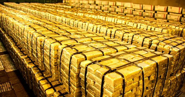 Các nước đổ xô dự trữ vàng khi Mỹ tấn công Iran