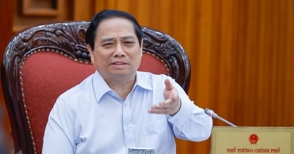 Thủ tướng phê bình 30 bộ, cơ quan và 27 địa phương chậm giải ngân vốn đầu tư công