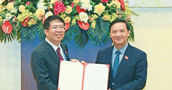 Văn phòng Quốc hội có phó chủ nhiệm mới