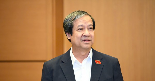 Bộ trưởng Nguyễn Kim Sơn: Ngành giáo dục Hà Nội đã làm một việc 'rất quan trọng'