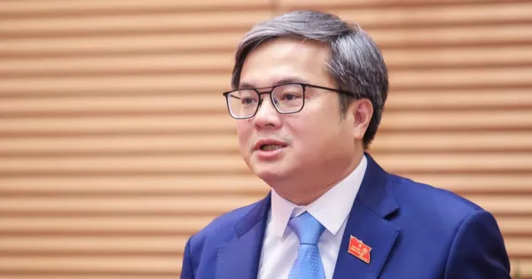 Phê chuẩn ông Trương Việt Dũng giữ chức Phó Chủ tịch UBND thành phố Hà Nội