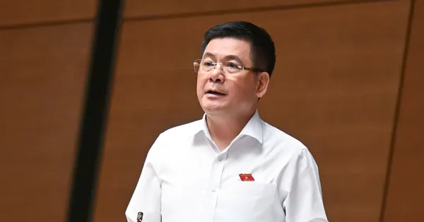 Bộ trưởng Công Thương: Xây dựng Luật Thương mại điện tử để quản người livestream bán hàng