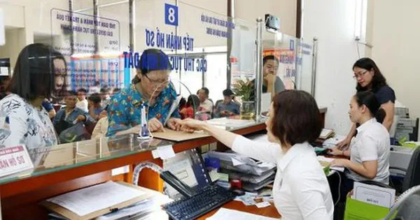 Thủ tướng chỉ đạo chi trả chế độ cho cán bộ nghỉ việc do sắp xếp trước 30/6