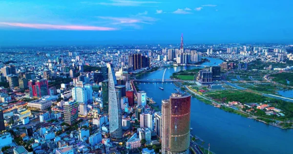 Công bố các nghị quyết, quyết định sáp nhập đơn vị hành chính, chỉ định nhân sự cấp tỉnh