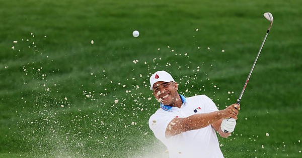 PGA Championship: Nhiều tên tuổi dừng bước, Rory McIlroy và Schauffele thoát hiểm ngoạn mục