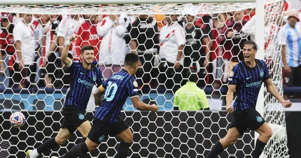 HIGHLIGHTS Inter Milan 2-0 River Plate: Thẻ đỏ oan nghiệt