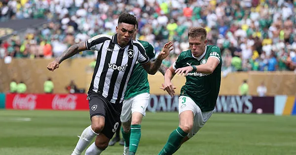Paulinho đưa Palmeras vào tứ kết FIFA Club World Cup