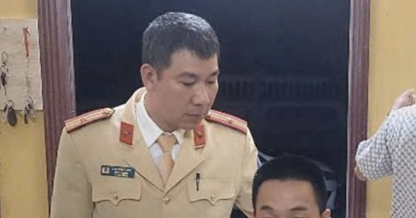 Cảnh sát khống chế đối tượng sử dụng giấy tờ giả, tàng trữ đạn, pháo