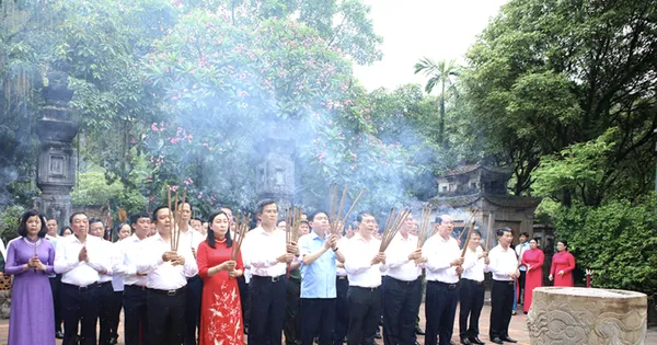 Lãnh đạo Ninh Bình, Hà Nam, Nam Định dâng hương tại Cố đô Hoa Lư nhân dịp hợp nhất tỉnh
