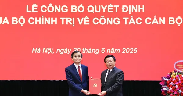 Nguyên Bí thư Tỉnh ủy Ninh Bình giữ chức Phó Giám đốc Thường trực Học viện Chính trị Quốc gia Hồ Chí Minh