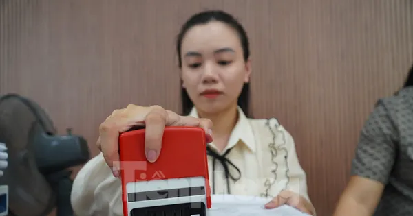 Đà Nẵng: Ở phường này sang phường khác làm thủ tục trong '3 nốt nhạc'