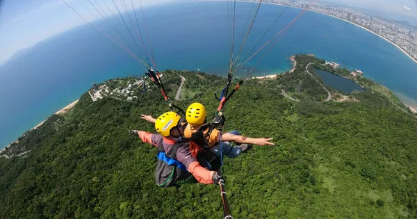Du khách rơi từ dù lượn tử vong ở Đà Nẵng có thể đã bay chuyến muộn nhất trong ngày