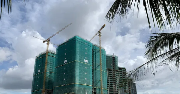 Giá chung cư ngang ngửa giá liền kề, biệt thự
