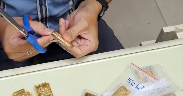 Giá vàng SJC ra sao sau tin mới về xóa độc quyền?