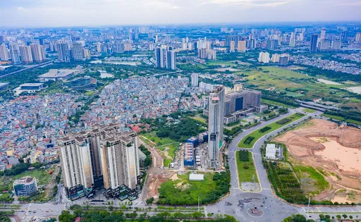 Giá nhà đất 'đua nhau' tăng, người mua lãnh đủ