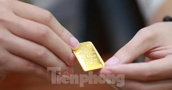 Giá vàng SJC lại lên mốc 121 triệu đồng/lượng