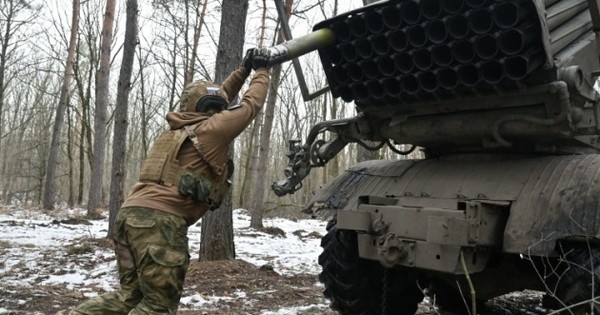 Vội vàng rút lui ở Kursk, lực lượng Ukraine va phải mìn của chính mình
