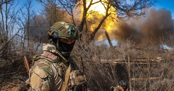 Xung đột Nga - Ukraine ngày 1/5: Ukraine xác nhận tấn công nhà máy quân sự Nga