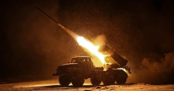 Phương Tây nới lỏng giới hạn vũ khí: Hy vọng cho Ukraine hay mồi lửa châm ngòi xung đột?