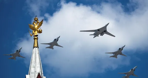 Nga sẽ mất nhiều năm để khôi phục phi đội máy bay bị Ukraine tấn công