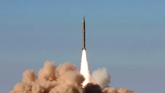 Iran dùng tên lửa 'siêu nặng' Sejjil, Israel có thể phải điều chỉnh chiến lược phòng không