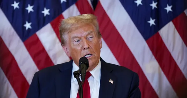 Tổng thống Trump tuyên bố máy bay Mỹ ném bom cơ sở hạt nhân Iran