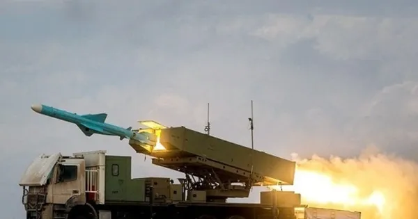 Còi báo động không kích bất ngờ vang lên ở Israel