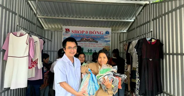 Gian hàng 0 đồng của các bác sĩ trẻ vùng cao Quảng Ngãi