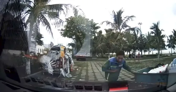 Anh công nhân môi trường nhận 'mưa lời khen' với hành động đầy trách nhiệm