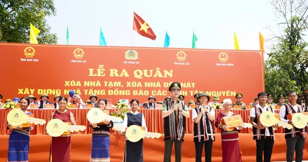 Bộ Công an hỗ trợ 84 tỉ đồng xây mới, sửa chữa 1.400 nhà tạm tại Kon Tum