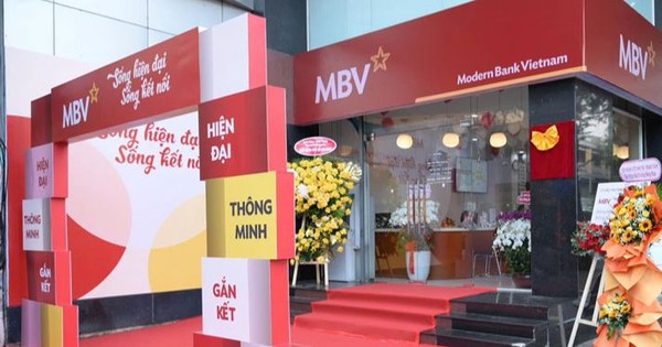 Tiết lộ việc 'xóa nợ' của các ngân hàng sau chuyển giao bắt buộc