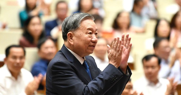 Lãnh đạo Đảng, Nhà nước dự Hội nghị toàn quốc quán triệt các nghị quyết quan trọng
