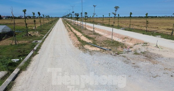 Đường làm 7 năm chưa xong, công trường không bóng người, cam kết chỉ trên giấy?