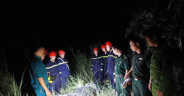 Đà Nẵng: Du khách tử vong vì bị rơi khi chơi dù lượn