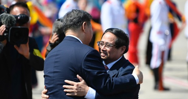 Thủ tướng Phạm Minh Chính tiễn Tổng Bí thư, Chủ tịch nước Trung Quốc Tập Cận Bình tại sân bay