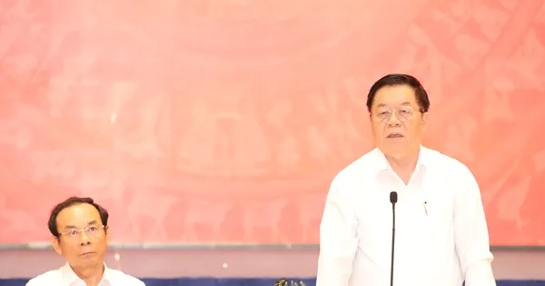 Trưởng Ban Tuyên giáo và Dân vận Trung ương gặp mặt các cơ quan báo chí tại TP Hồ Chí Minh