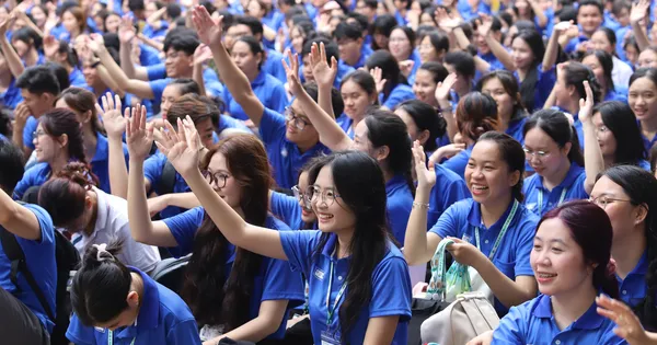 Tuổi trẻ Sư phạm ghi dấu ấn mùa hè tình nguyện trên địa bàn quốc tế, biển đảo