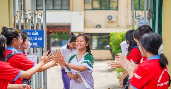 Phổ điểm thi lớp 10 tại TPHCM ra sao?