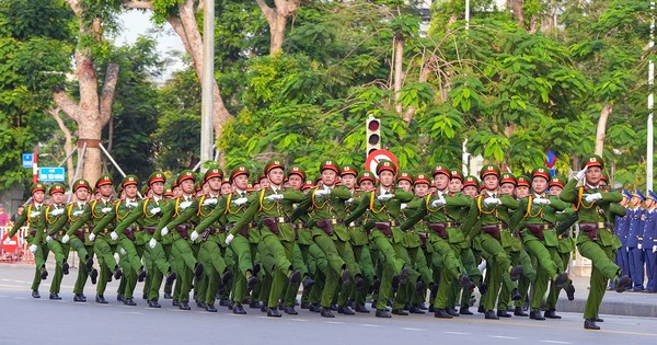 Hải Phòng phân luồng giao thông buổi hợp luyện đội ngũ, diễu hành quần chúng