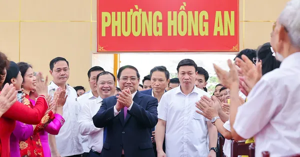Thủ tướng: Không để người dân 'sợ hay ngại' khi đến cơ quan công quyền