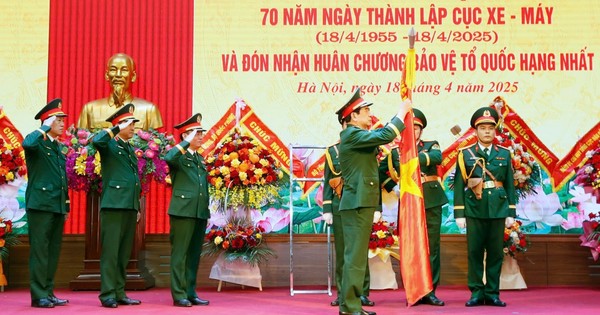 Đại tướng Phan Văn Giang: Chiến công của ngành xe - máy là niềm tự hào của toàn quân
