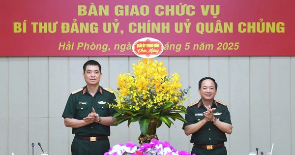 Thiếu tướng Nguyễn An Phong tiếp nhận chức vụ Chính ủy Hải quân