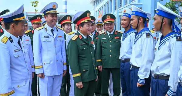 Thượng tướng Trịnh Văn Quyết yêu cầu chiến sĩ Hải quân khắc sâu lời thề danh dự
