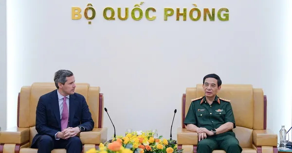 Sẵn sàng tiếp nhận quân nhân Italy sang Việt Nam học tại hai học viện quân sự