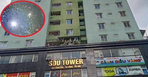 Dân chung cư Hà Nội không dám dùng nước sinh hoạt vì có mùi lạ
