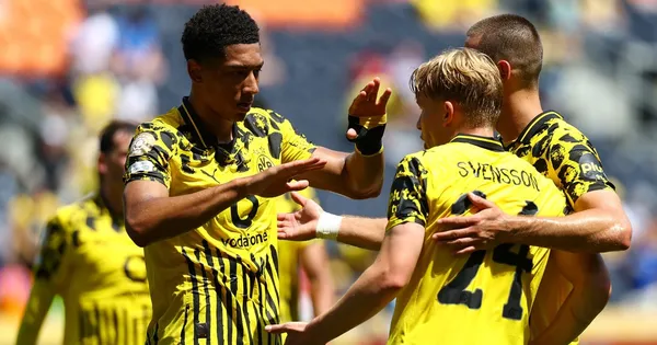 HIGHLIGHTS Dortmund 1-0 Ulsan Hyundai: Dortmund giành ngôi đầu bảng F