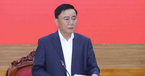 Khẩn trương hoàn thiện sắp xếp tổ chức bộ máy bên trong từng cơ quan, đơn vị