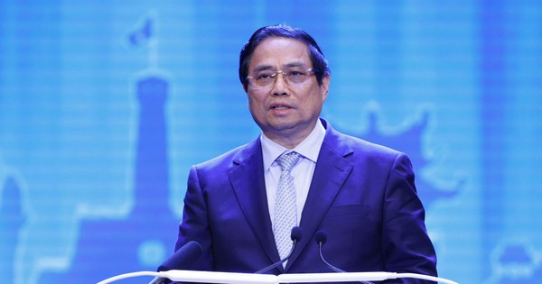 Thủ tướng Phạm Minh Chính nêu ba đề xuất thúc đẩy quá trình chuyển đổi xanh