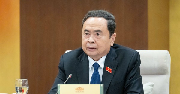 Ngày mai bắt đầu lấy ý kiến nhân dân về sửa đổi Hiến pháp 2013