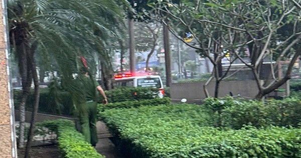 Bản tin 8H: Học sinh lớp 7 tử vong sau khi rơi từ tầng cao chung cư ở Hà Nội